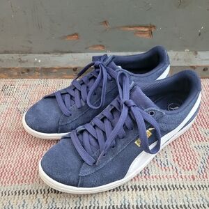 Navy blue suede classic puma shoes sneakers retro vintage look 7.5